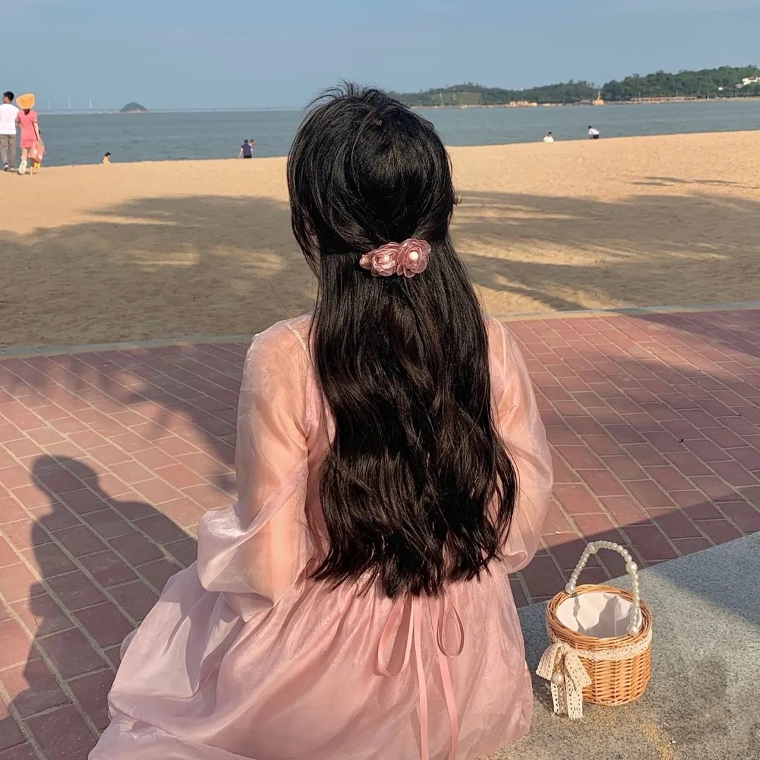 孪生国王与情剑